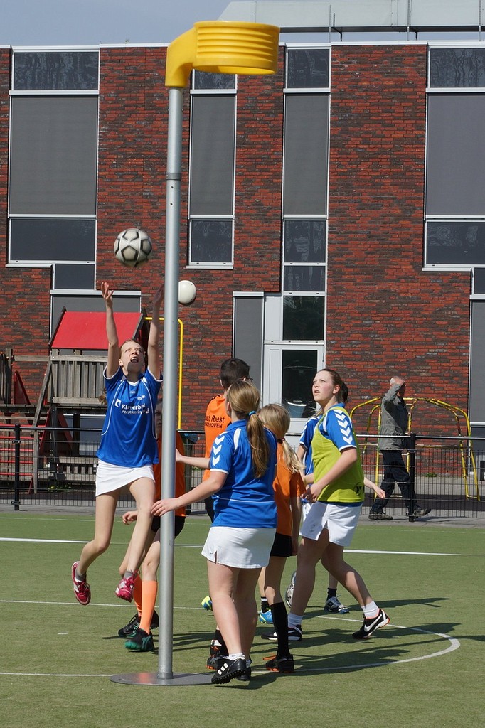 Korfbal C2  12 april -001.jpg